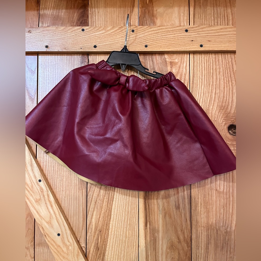 SHEIN Burgundy Faux Leather Skater Skirt